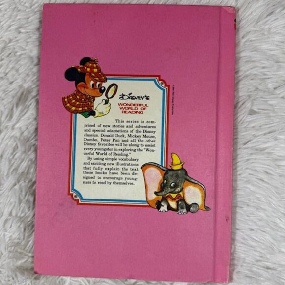 Vintage Set of 4 Disney Children's Books Dumbo/ 3 Little Pigs/ Scamp/ Peter Pan - Picture 13 of 16